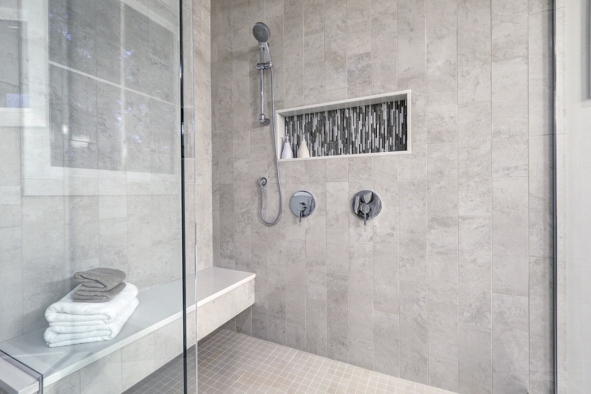 6 Luxury Walk-In Shower Advantages | Choice Windows Blog